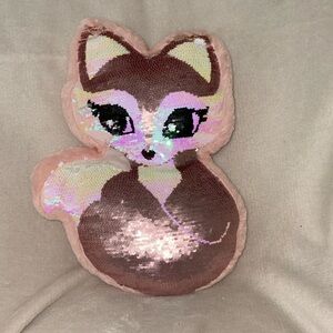 Justice Fox Pillow with Sequin